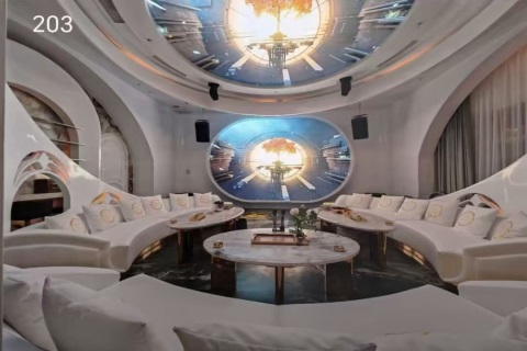 青岛模特DJ招聘舞台绽放梦想光芒